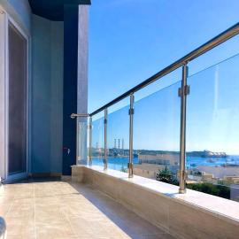 Luxury Marsaxlokk 3 Bedroom Apartment in Marsaxlokk, hotel i Marsaxlokk