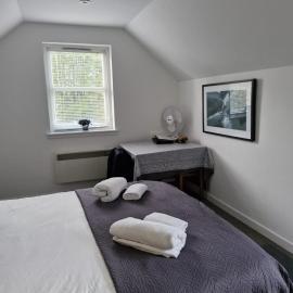Cosy Private Flat - Quiet - Pet Friendly - Parking
