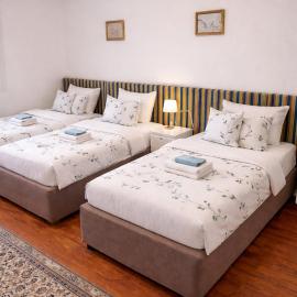 Zimmer & Apartments Wolfsberg C3, hotel v destinácii Wolfsberg