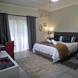 1-On-Scott Garden Suites