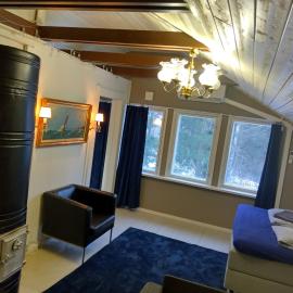 Navy Condo for 6, free parking, hotel in Turku