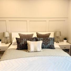 Holly Lodge - 2 x Kingsize bedrooms with private entrance and free parking-new shower room, hotel en Oban