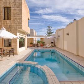 Luxurious Villa with pool