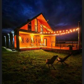 Molfar Cottage, hotel a Semichov