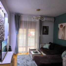 Alex apartman