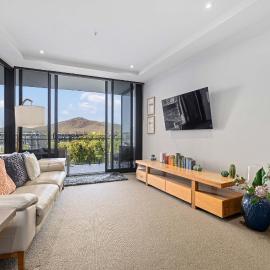 Sky High Views in the Heart of Canberra