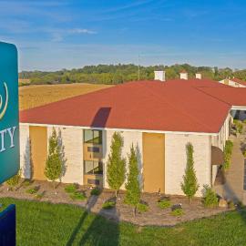 Quality Inn Milan-Sandusky, מלון בMilan