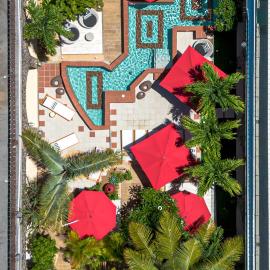 Aroma Plaza - Infinity Pool & Peaceful Boutique Hotel – hotel w mieście Pereybere