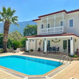 LONDON VILLA - 3 Bedroom Villa in Ovacik