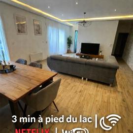 Aix les Bains Bel appartement 3 pièces proche du lac parking privé, hotel din Aix-les-Bains