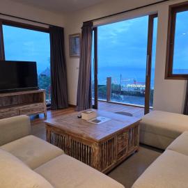 Keramas Ocean and Mountain View Luxury Apt