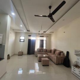 2bhk independent flat, hotel Kharar városában