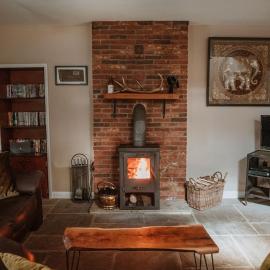 Gatecroft Barn & Spa - Pet friendly with hot tub, hotel din Alston