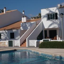 Apartamento en Menorca con piscina y cerca playa, hotel in Sa Caleta