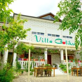 Villa Goliku, hotell i Peshtan
