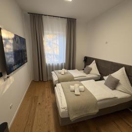 Große City Wohnung Rosenheim 4 Zimmer, 7 Betten, hotel em Rosenheim