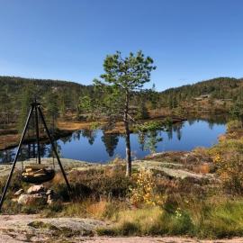 Fjellhytte med boblebad og utsikt på Blefjell, hotel in Flesberg