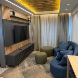 Flat moderno e confortável - excelente localização