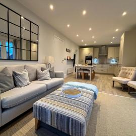 Show home Chester, Chester Zoo, Cheshire Oaks