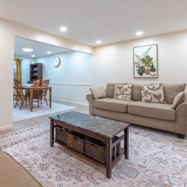 Amherst 4 bedroom house 25 mins to Niagara falls