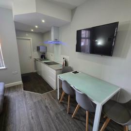 159 Smart Apartments