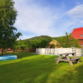 Gospodarstwo Zacisze, hotel em Kowary