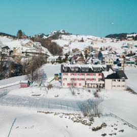 Schwendihaus, hotel v destinaci Amden