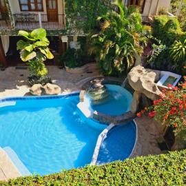 Hotel Quinta Maya, hotel i Flores