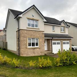 Luxury 4BR Detached Exec Home
