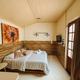 Espaços Cardoso, AURORA - luz e leveza, hotel in Igrejinha