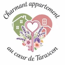 Charmant appartement au cœur de Tarascon, hotel v destinácii Tarascon