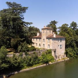 Ferrassou - château et ferme