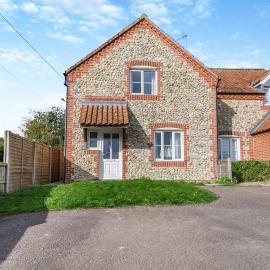 3 Bed in Little Walsingham oc-1229