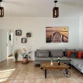 Le Familia,T5 avec terrasse,parking privé et Clim, idéal famille et professionnels, отель в Перпиньяне