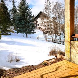 Appartement en rez-de-jardin à 300m des pistes