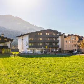Brixen Alpin Living Top 19