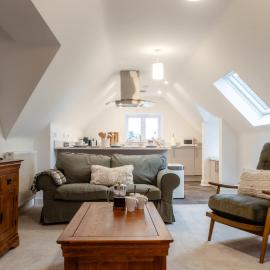 Beautiful 2 Bedroom Apartment in Malvern