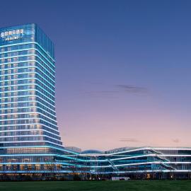 Crowne Plaza Linyi Olympic Sports Centre by IHG, hotel en Linyi