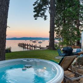 Lakefront Haven by AvantStay, hotel a Homewood