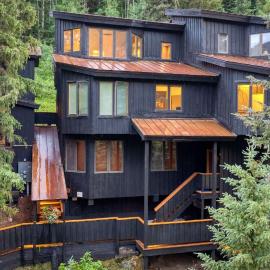 Manitou River House 113 by AvantStay
