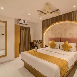 Hotel Malad Inn opposite Malad Railway Station