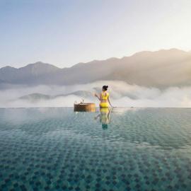 DeLaMont Sapa Hotel - Hill Serenity Retreat, hotel di Sa Pa