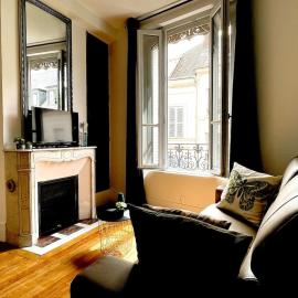 Studio Chic & Cosy | Cœur Rue Piétonne Dreux, hotel din Dreux
