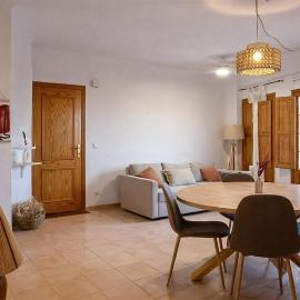 1 Bedroom Awesome Apartment In Denia, hotel in Denia