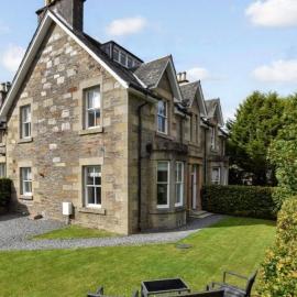 Balmore - 3 Bedroom Townhouse, heart of Killin