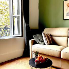 Charmant studio aux beaux volumes