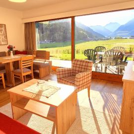 Apartments Achensee, hotel a Maurach