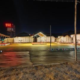 White Rann Camp: Dhordo şehrinde bir otel