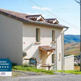Le Petit Paradis de Pruzilly, Hotel in Pruzilly