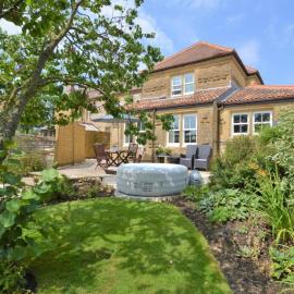 2 Bed in Dorchester oc-59666, Hotel in Long Bredy